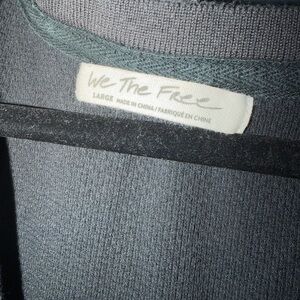 We The Free Charcoal Thermal/Sweater Sleeve Top